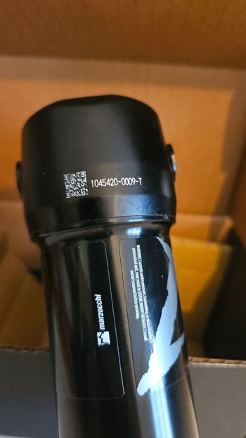 Used Marzocchi Bomber Air A Trunnion Sweep-Adj. Evol LV 0.2 Spacer 2025 bike — image 6 of 8