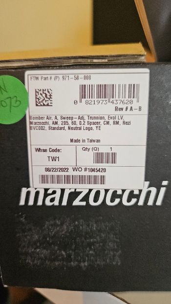 Used Marzocchi Bomber Air A Trunnion Sweep-Adj. Evol LV 0.2 Spacer 2025 bike — image 8 of 8
