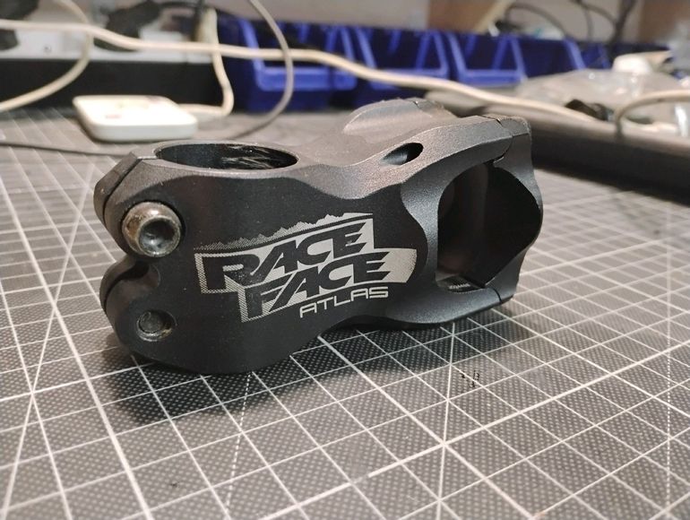 Used Race Face Arlas 2022 bike — image 2 of 4
