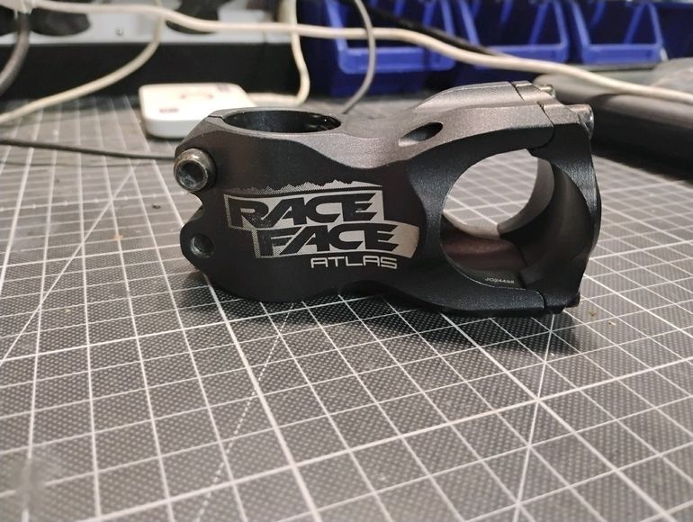 Used Race Face Arlas 2022 bike — image 4 of 4