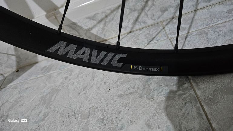 Brugt Mavic e-deemax 2025 bike — billede 2 af 6