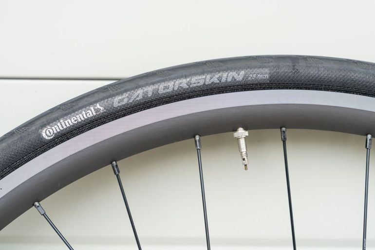 Used H Plus Son Archetype Track/Fixie Wheelset Gun Metal 28/32 2014 bike — image 2 of 5