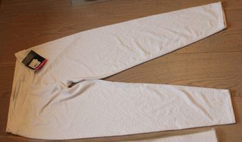 Used Snow Angel – Collant Graphic Leggings – L (40) – Blanc – Neuf avec Étiquette – 29€ 2024 Wintersport Clothing