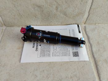 Sr Suntour, LOR 8