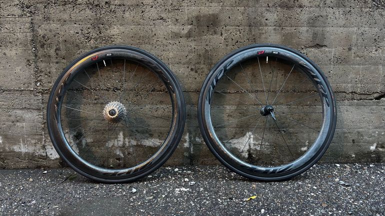 Used Zipp 303 Firecrest Carbon Clincher 2017 bike — image 1 of 7
