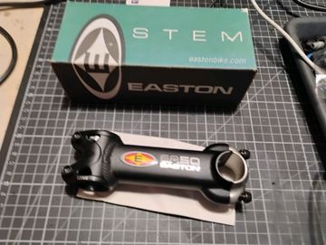 Easton EA50 2003 Cockpit de segunda mano