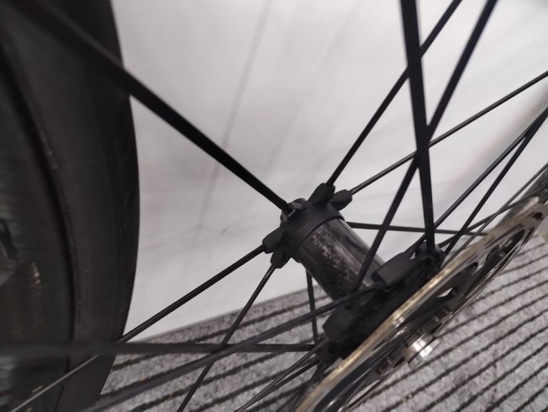 Fulcrum Racing Zero Carbon CMPTZN 2024 bike usato — immagine 9 di 9