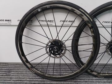 Used Fulcrum Racing Zero Carbon CMPTZN 2024 bike — image 4 of 9