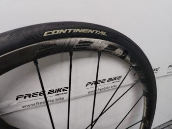 Fulcrum Racing Zero Carbon CMPTZN 2024 bike usato — immagine 6 di 9