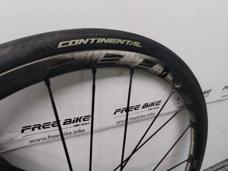Fulcrum Racing Zero Carbon CMPTZN 2024 bike usato — immagine 6 di 9