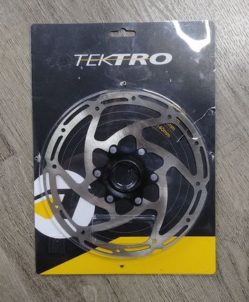 Used Tektro Center Lock 203mm Rotor 2024 Brakes