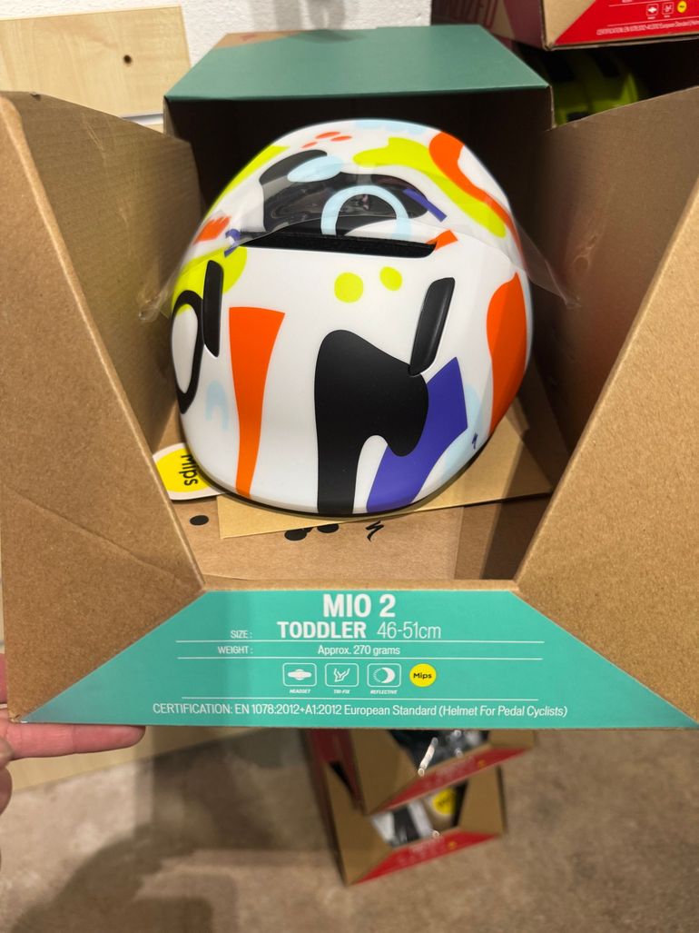 Used Specialized Mio Toddler 2025 bike — image 2 of 3