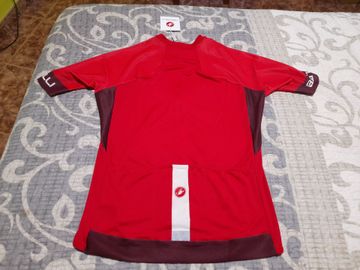Used Castelli entrata 2024 bike — image 2 of 8
