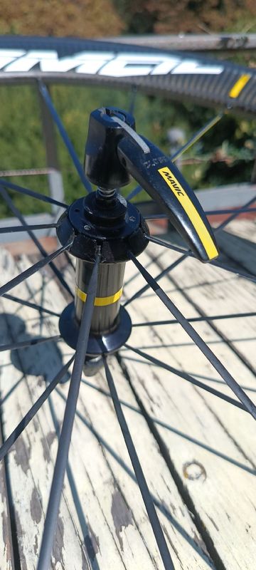 Used Mavic Comete Pro Carbon SL UST 2019 bike — image 9 of 18