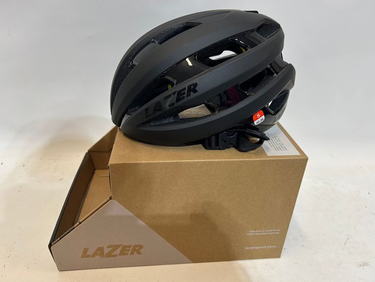 Used Lazer Sphere Mips 2024 bike — image 1 of 6