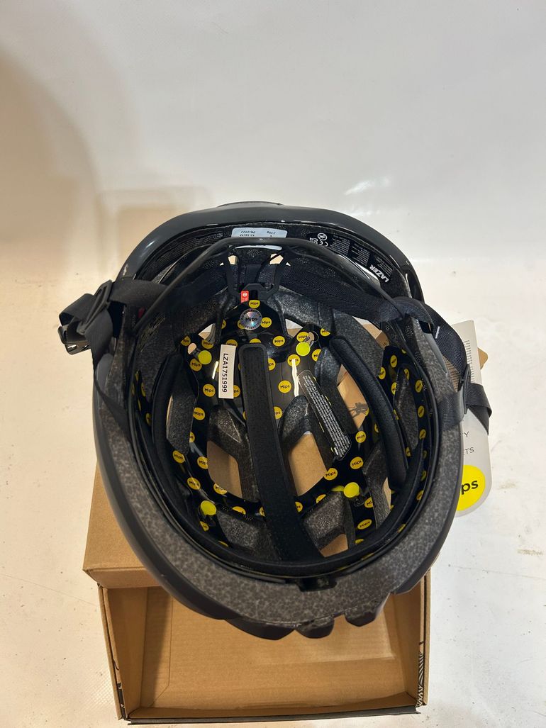 Used Lazer Sphere Mips 2024 bike — image 5 of 6