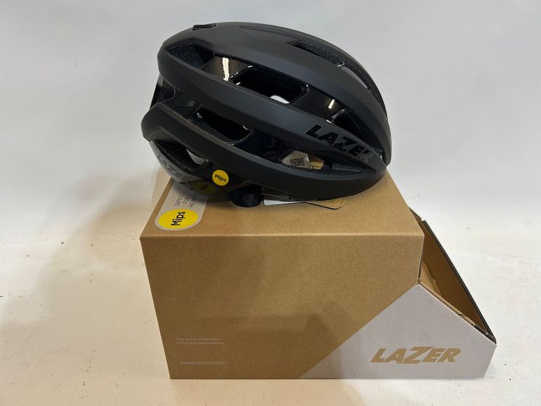 Used Lazer Sphere Mips 2024 bike — image 2 of 6