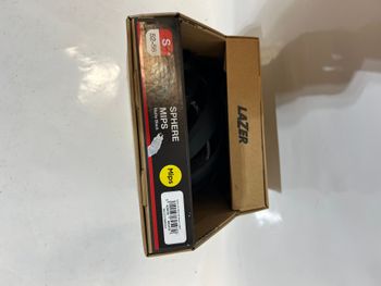 Used Lazer Sphere Mips 2024 bike — image 6 of 6