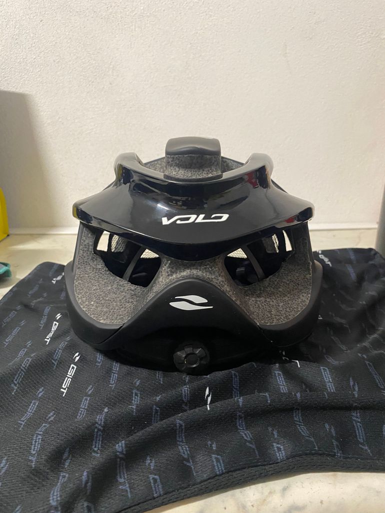Brugt Gist Volo Helmet bike — billede 2 af 8