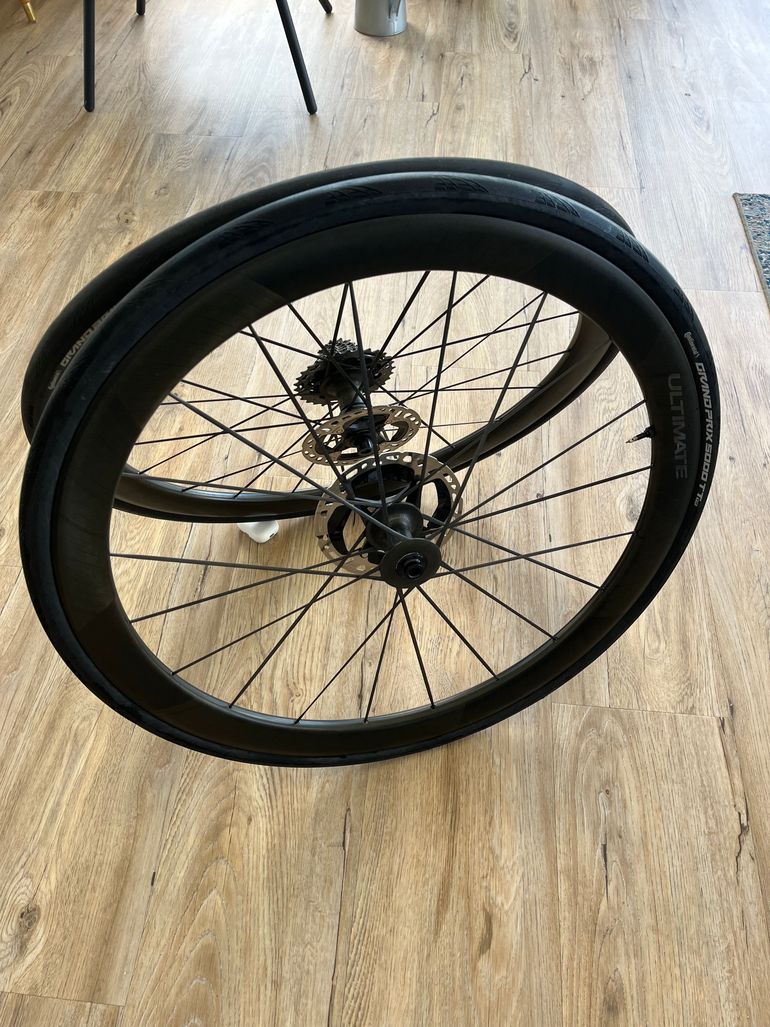 Mavic Ultimate 45 Carbon Disc bike usato — immagine 3 di 11