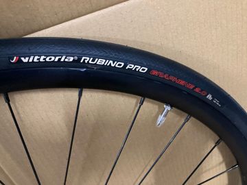 Brugt Dt Swiss R470 DB 2023 bike — billede 3 af 7