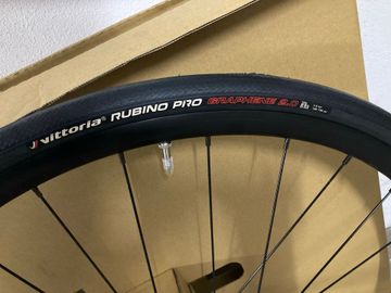 Brugt Dt Swiss R470 DB 2023 bike — billede 7 af 7