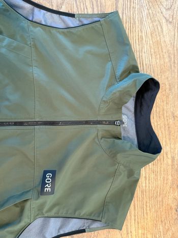 Used Gorewear Gore Gilet GoreTex Windstopper 3XL Green 2024 bike — image 5 of 8
