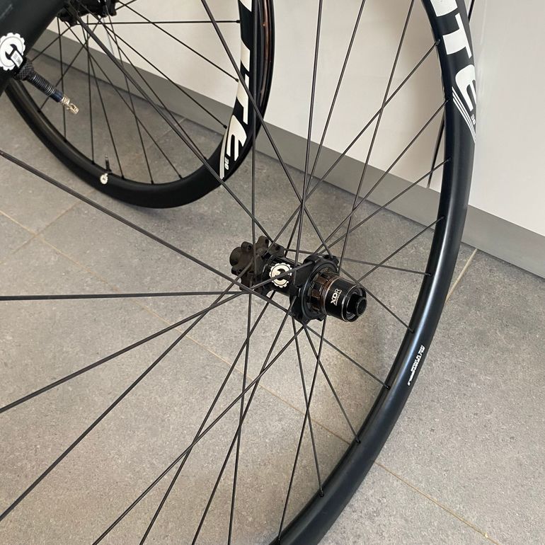 Použité Elite-Wheels Marvel 38 2024 bike — obrázek 3 z 8