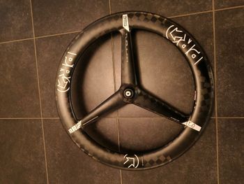 Used Pro threespoke + disc wheel 2020 bike — image 2 of 6
