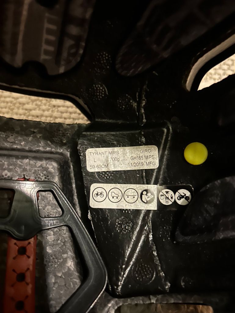 Použité Giro Tyrant MIPS 2022 bike — obrázek 5 z 5