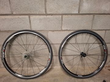 Shimano RS 11 speed bike d'occasion — image 1 sur 4