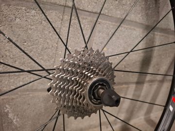 Shimano RS 11 speed bike d'occasion — image 2 sur 4