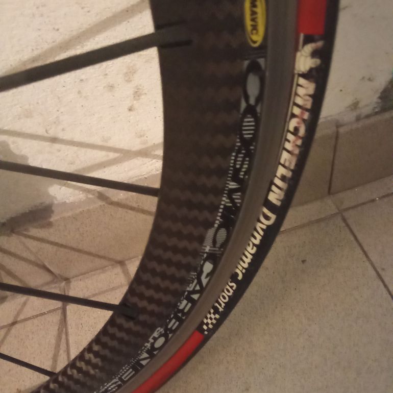 Used Mavic carbon slr 2014 bike — image 9 of 11