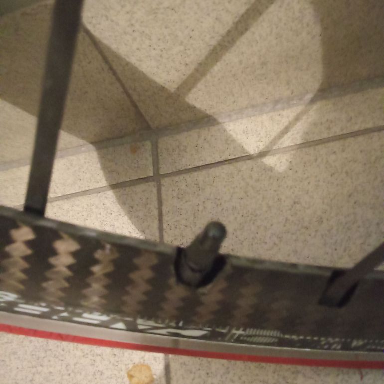 Used Mavic carbon slr 2014 bike — image 8 of 11