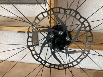Brugt Dt Swiss R 470 dB disc 2020 bike — billede 4 af 7