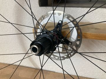 Brugt Fulcrum Rapid Red 5 Disc Alu 2023 bike — billede 4 af 7