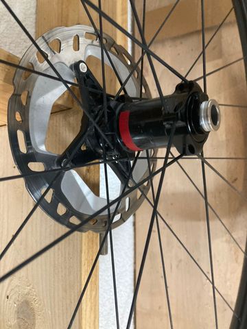 Brugt Fulcrum Rapid Red 5 Disc Alu 2023 bike — billede 6 af 7