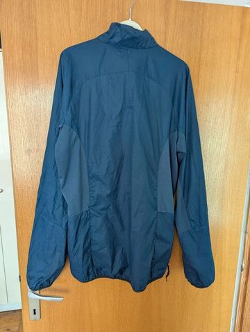 Używany Helly Hansen Wind / Raincoat Jacket - Size L 2022 bike — zdjęcie 9 z 9