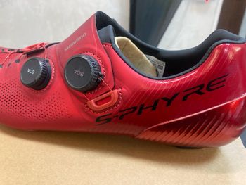 Used Shimano S-PHYRE RC903 2024 bike — image 3 of 4