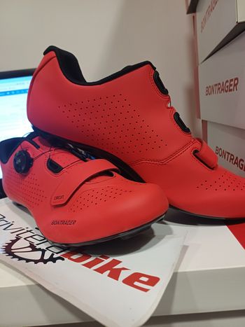 Used Bontrager SCARPE BDC  CIRCUIT 2023 42 - 551619 2023 bike — image 2 of 2