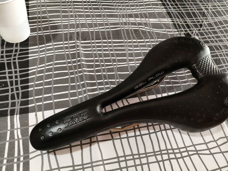 Used Sella Italia Max srl gel flow bike — image 1 of 4
