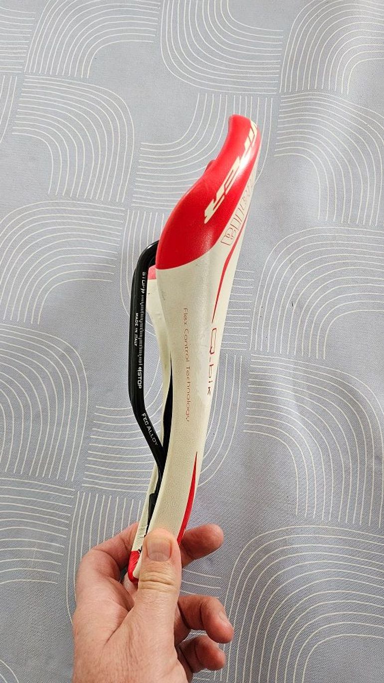Used Sella Italia A Vendre, Selle Vélo ou VTT SELLE ITALIA 2015 bike — image 3 of 3