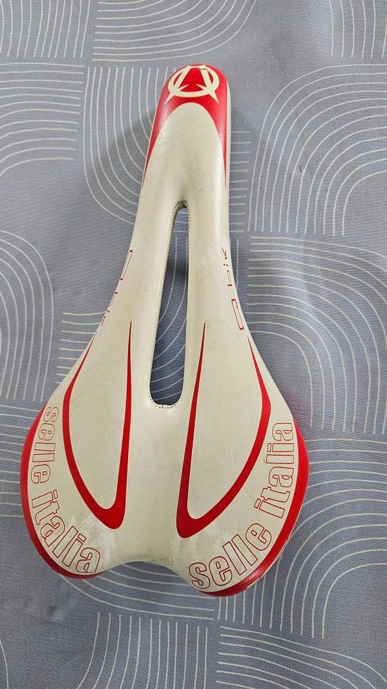 Used Sella Italia A Vendre, Selle Vélo ou VTT SELLE ITALIA 2015 bike — image 1 of 3