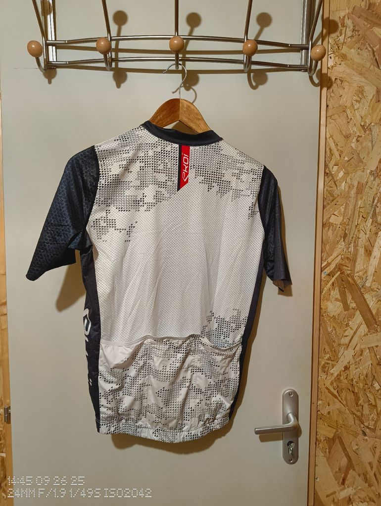 Käytetty Maillot GF lot maillot GF 2024 bike — kuva 17 / 18