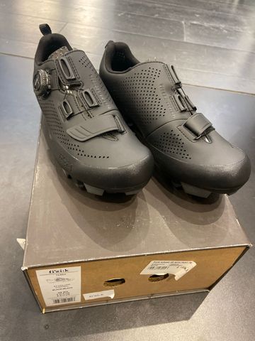 Używany Fizik terra x5 volume control 2024 Cycling Shoes