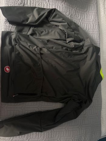 Used Castelli ultimate alpha jacket 2025 bike — image 3 of 3
