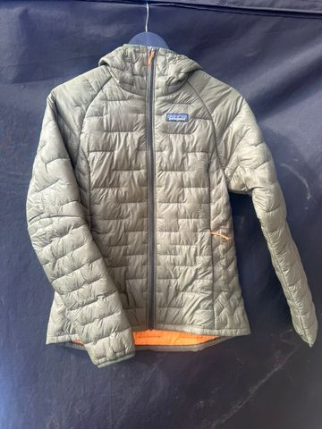 Brugt Patagonia W's Micro puff hody 2024 bike — billede 1 af 3
