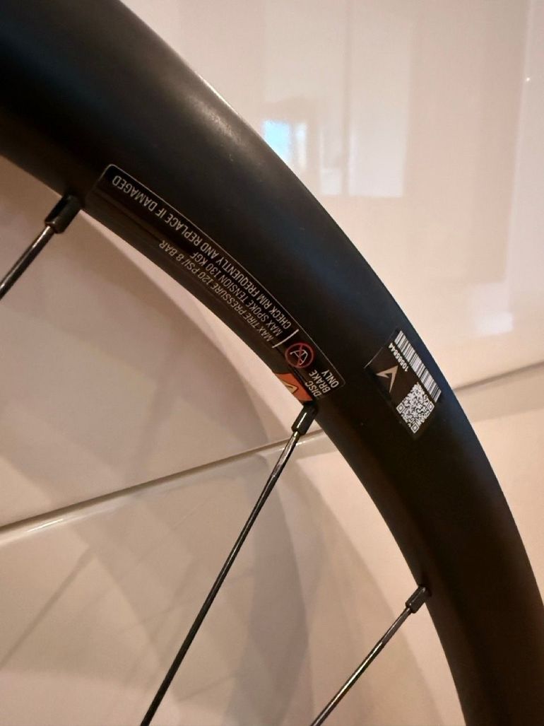 Velomann Velomann Palladium 33mm Carbon Wheelset 2025