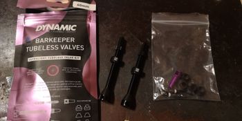 Dynamic, Barkeeper TUBELESS VALVES 60mm black kit