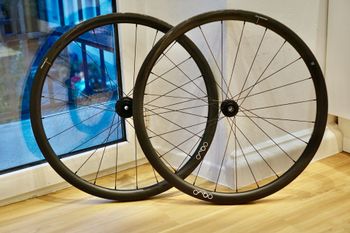 Used OQUO RP35 Team Wheels